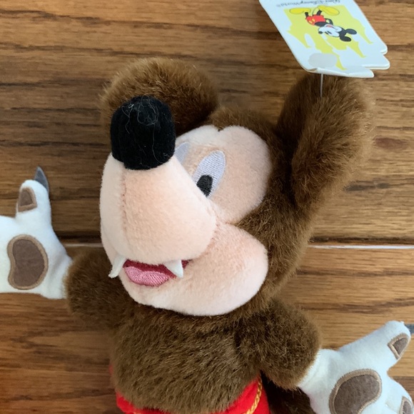 Walt Disney World Halloween Edition Mickey and Tigger beanies - Picture 9 of 12